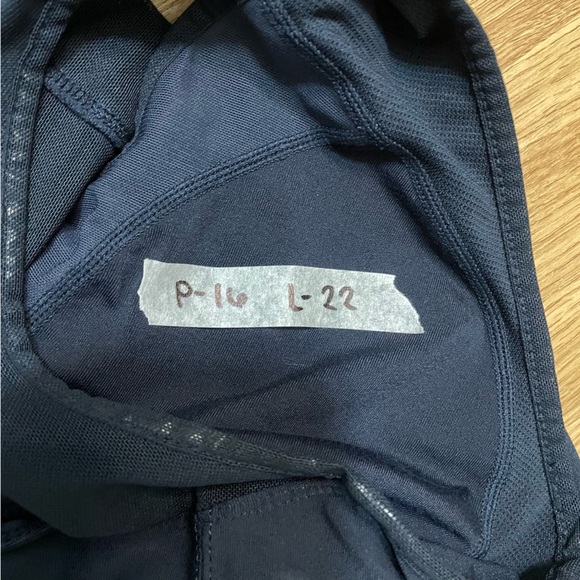 Nike Fit Dry Tank Top Built In Shelf Bra Navy Blue Purple Ruffle Women’s M - Picture 9 of 11